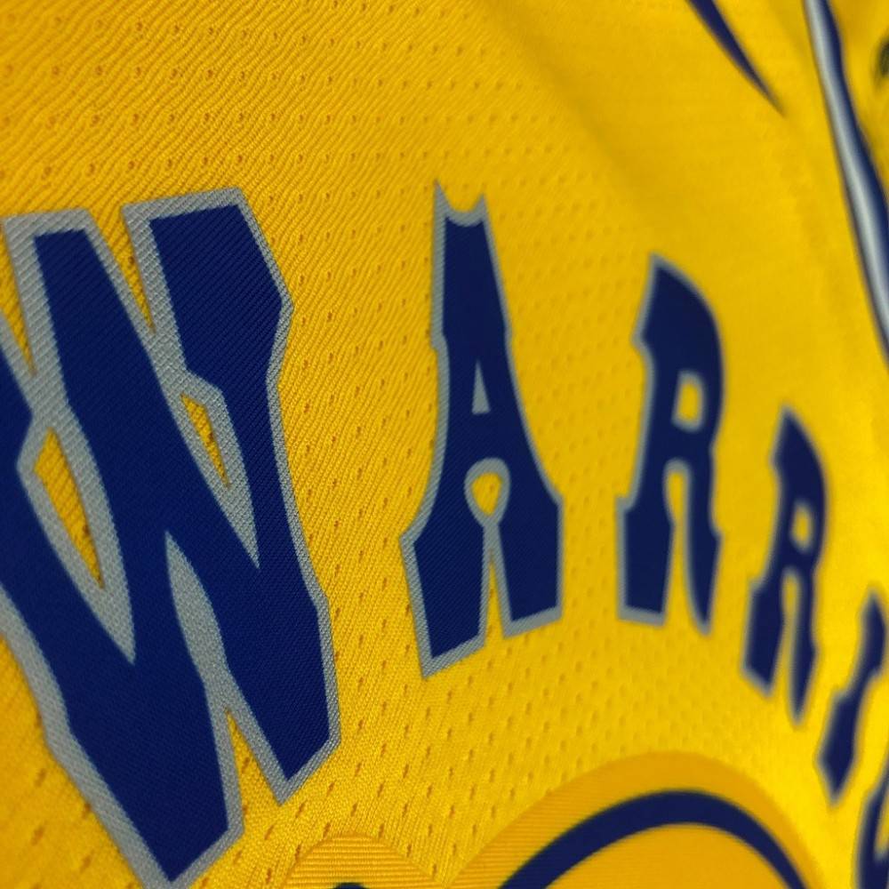 Men's Golden State Warriors Stephen Curry #30 Yellow Hardwood Classic Swingman Jersey-Pro Kit Vault | Brand New 26/27 Sports Jerseys